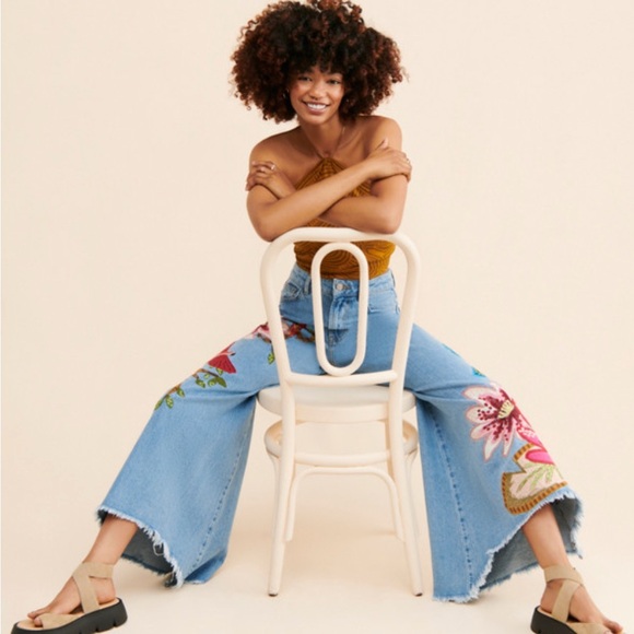 FARM Rio Floral Embroidered Blue Jeans - Picture 4 of 8
